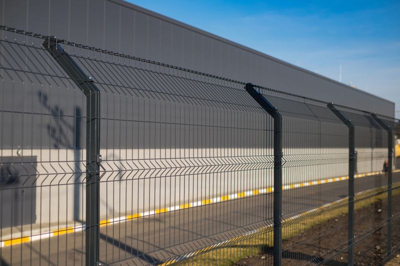 Steel Fence Construction in Grand Rapids, MI